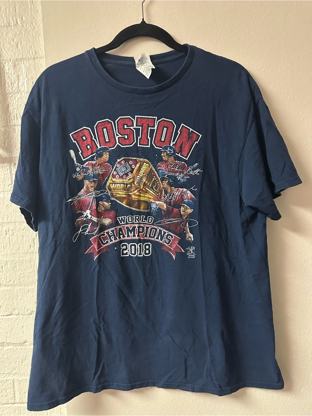 MLB Boston Navy 2018 World Champions Graphic Tee